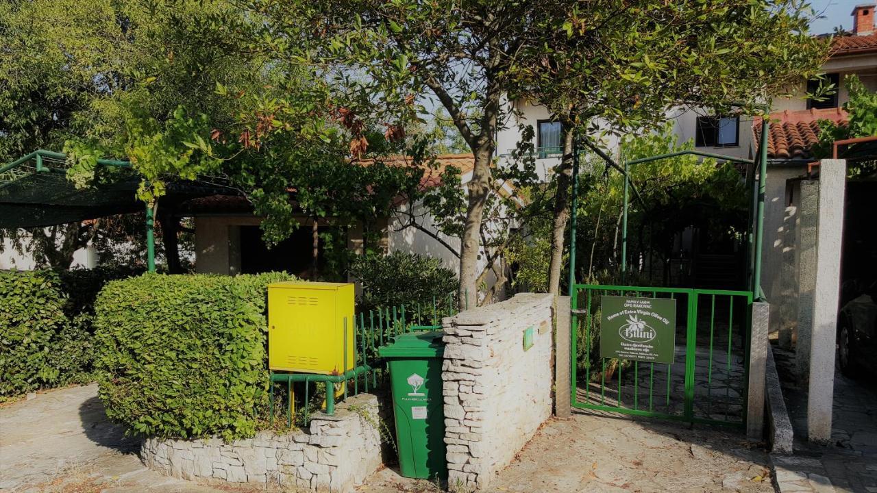 Bilini Garden Apartment Póla Kültér fotó